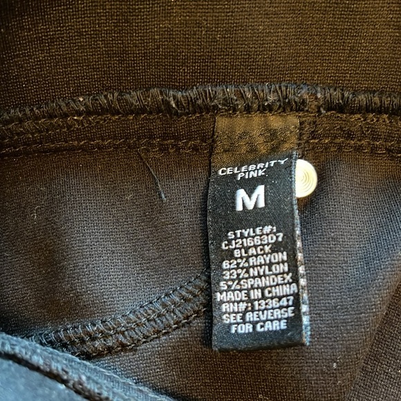 Celebrity Pink Mid Rise Skinny Size M - Picture 4 of 5